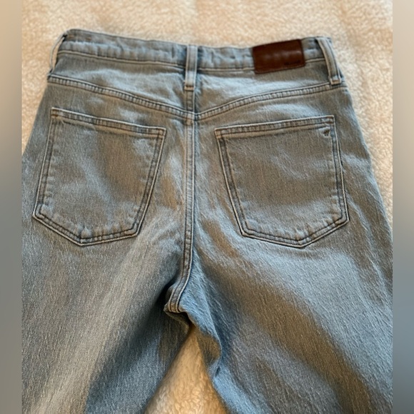 Madewell high rise Jean - Picture 5 of 8